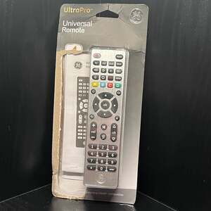 GE UltraPro 4 Device Universal Remote 33709 Tested Working w/ Box